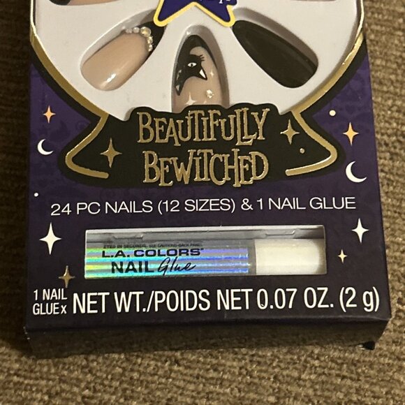 L.A. Colors Artificial Nails Beautifully Bewitched Bootiful Medium Length Almond - Picture 2 of 7